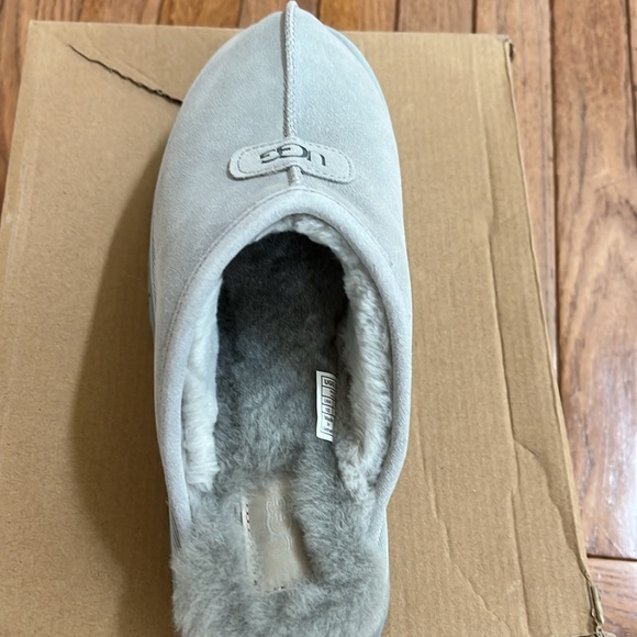 UGG®Women’s Discoquette Slide Slipper - Picture 4 of 15